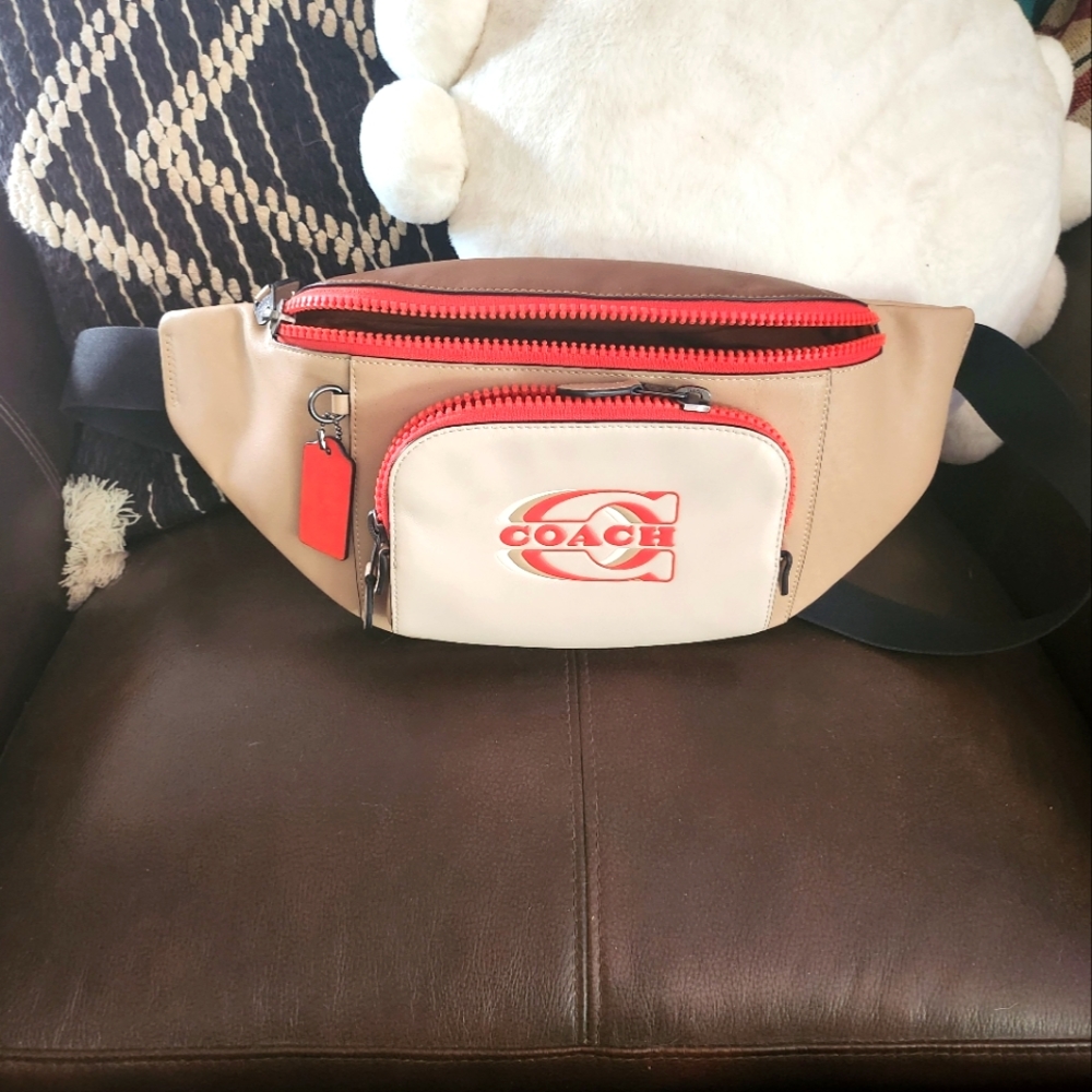New coach bum bag